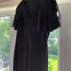 Elie Tahari knee length black dress